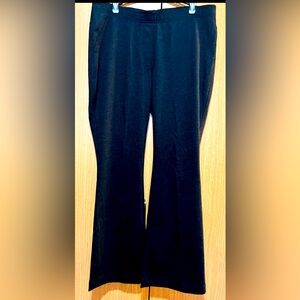 Chicos Gray Pants Elastic Waist  Stretch Sz 2 / 12 / L Very Confortable Pants